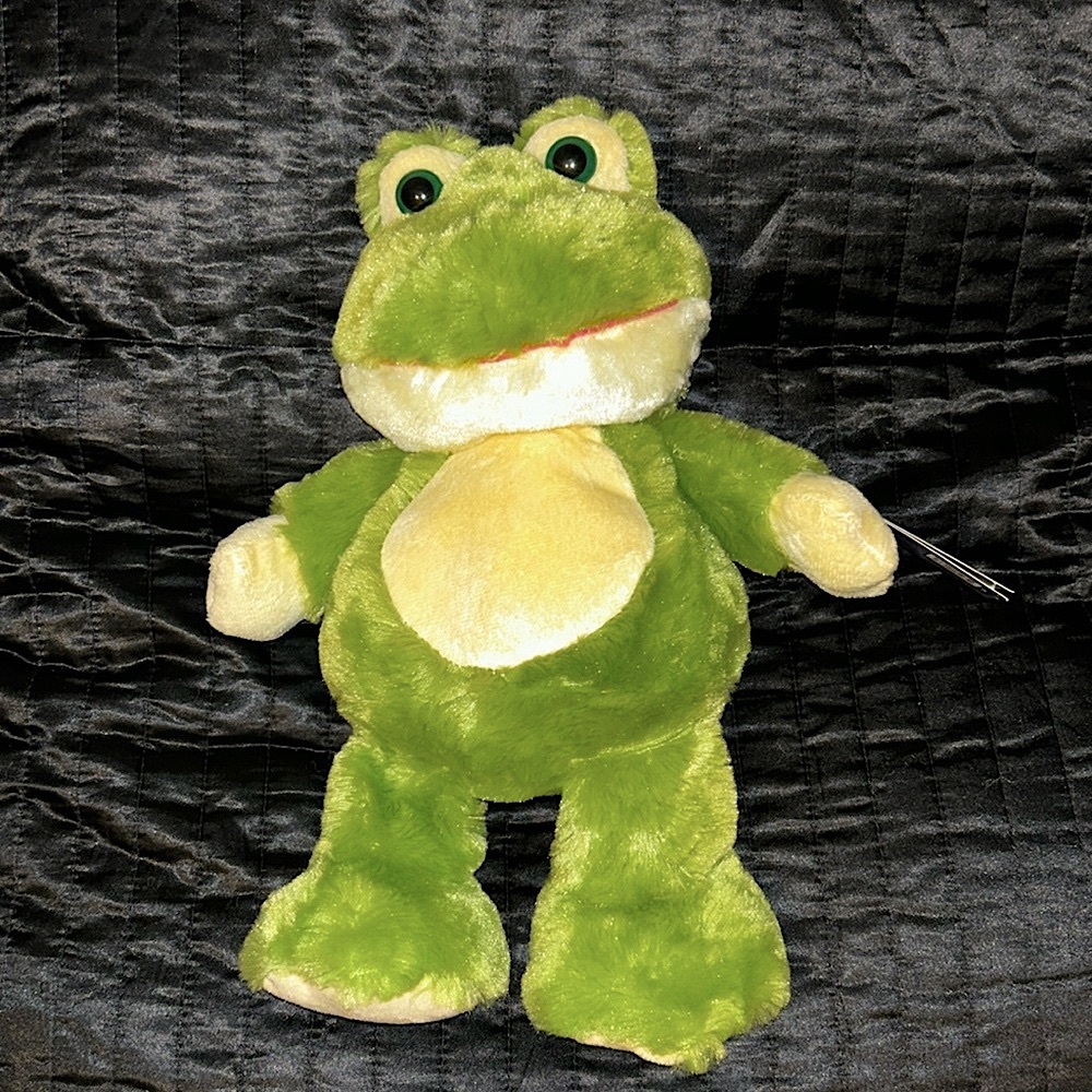 NEW 2014 KellyToy Green Frog Soft Plush Stuffed Animal